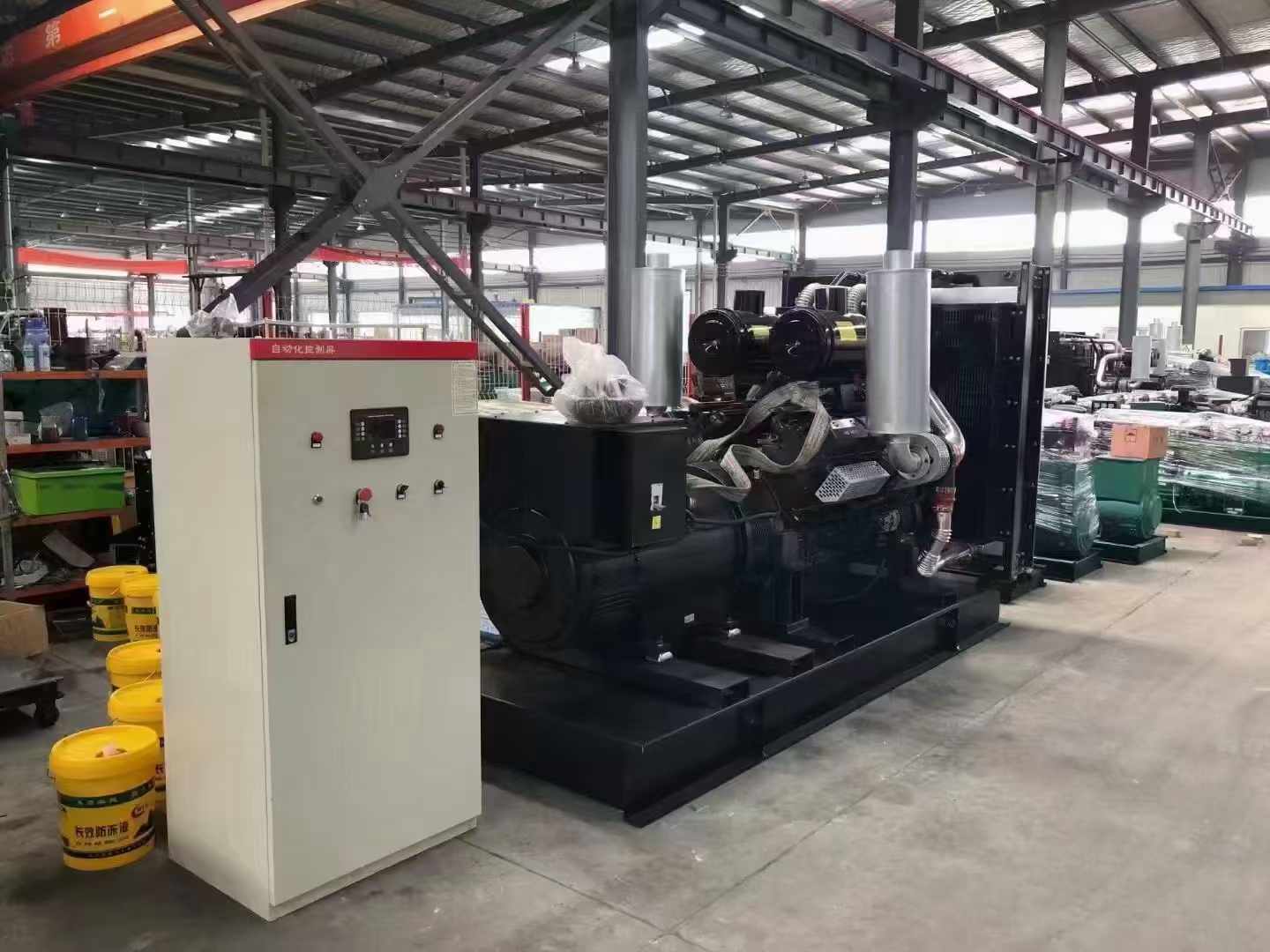武陵柴油发电机运行时的噪音和振动水平如何?